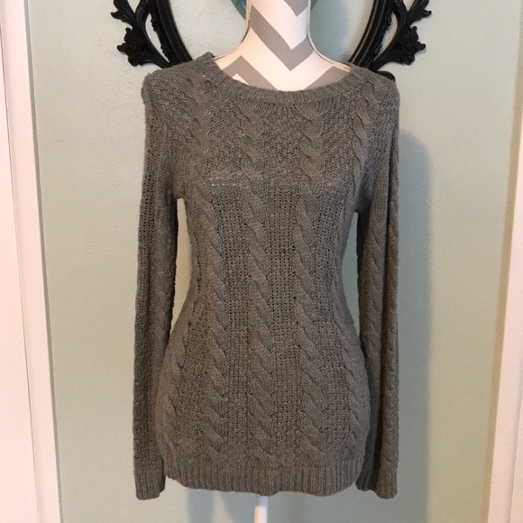 Forever 21 Gray Sweater - Picture 1 of 5